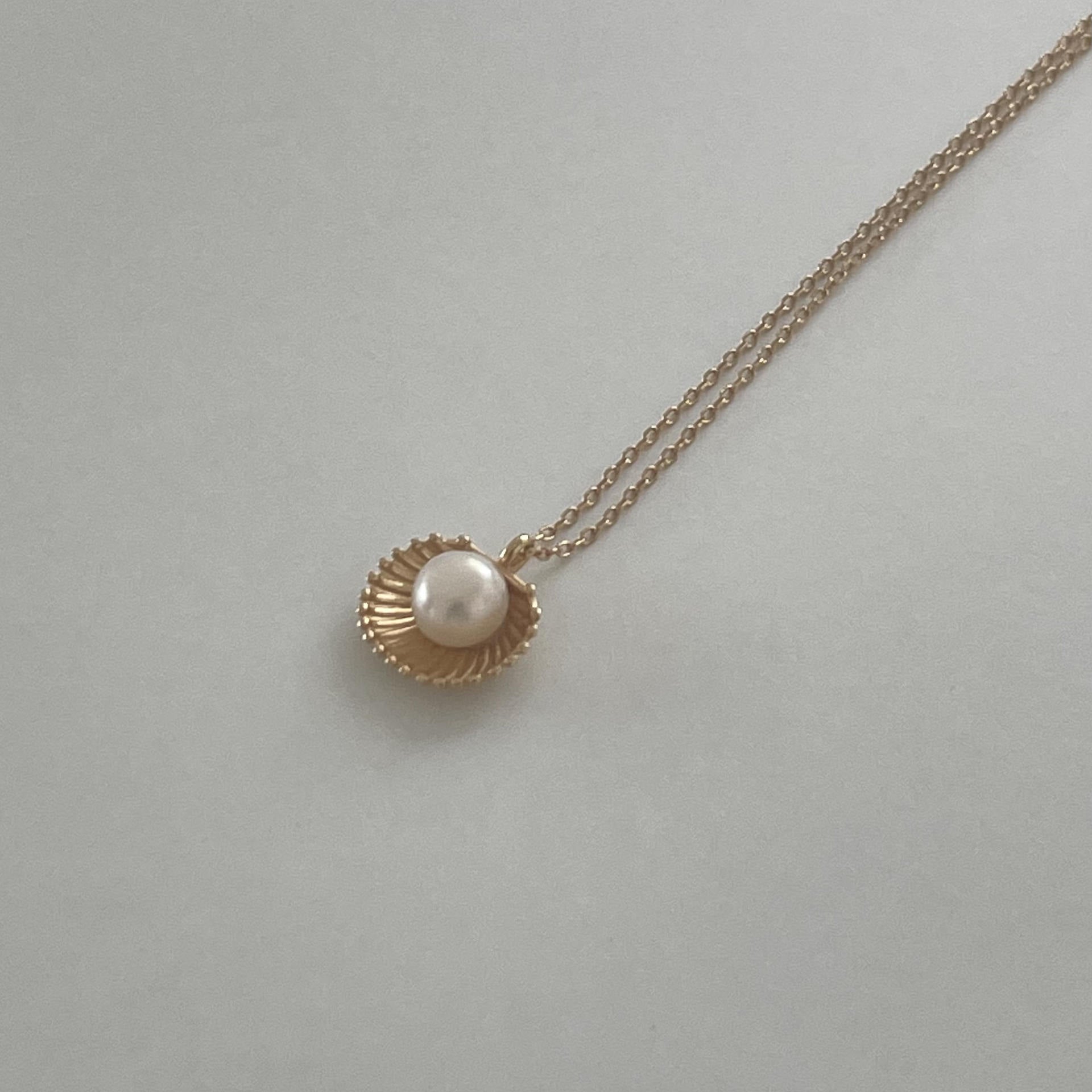 Collier en Argent avec perle coquillage - Domaine d'Argent