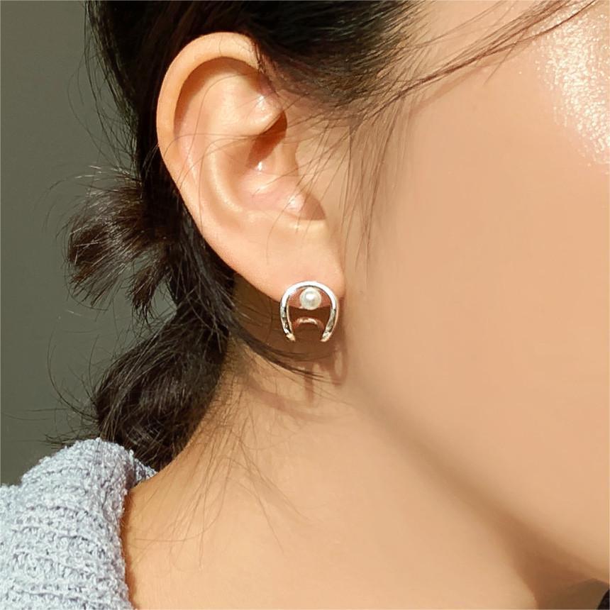 Boucles d'oreilles en Argent C Creux avec Perle - Domaine d'Argent